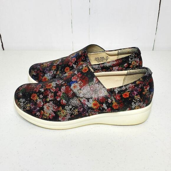 Traq Alegria Qin Garland Floral Print Leather Wedge Heel Professional Clogs 38 - Picture 11 of 12